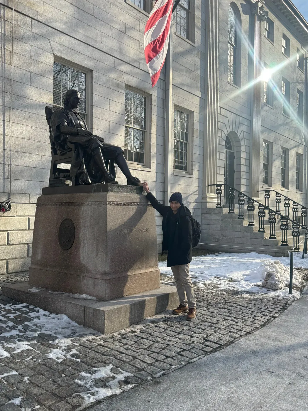 SUSI '26 - the John Harvard statue